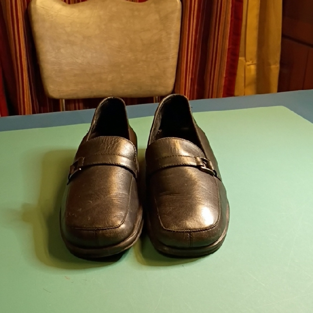 Women's Classic Black Loafers